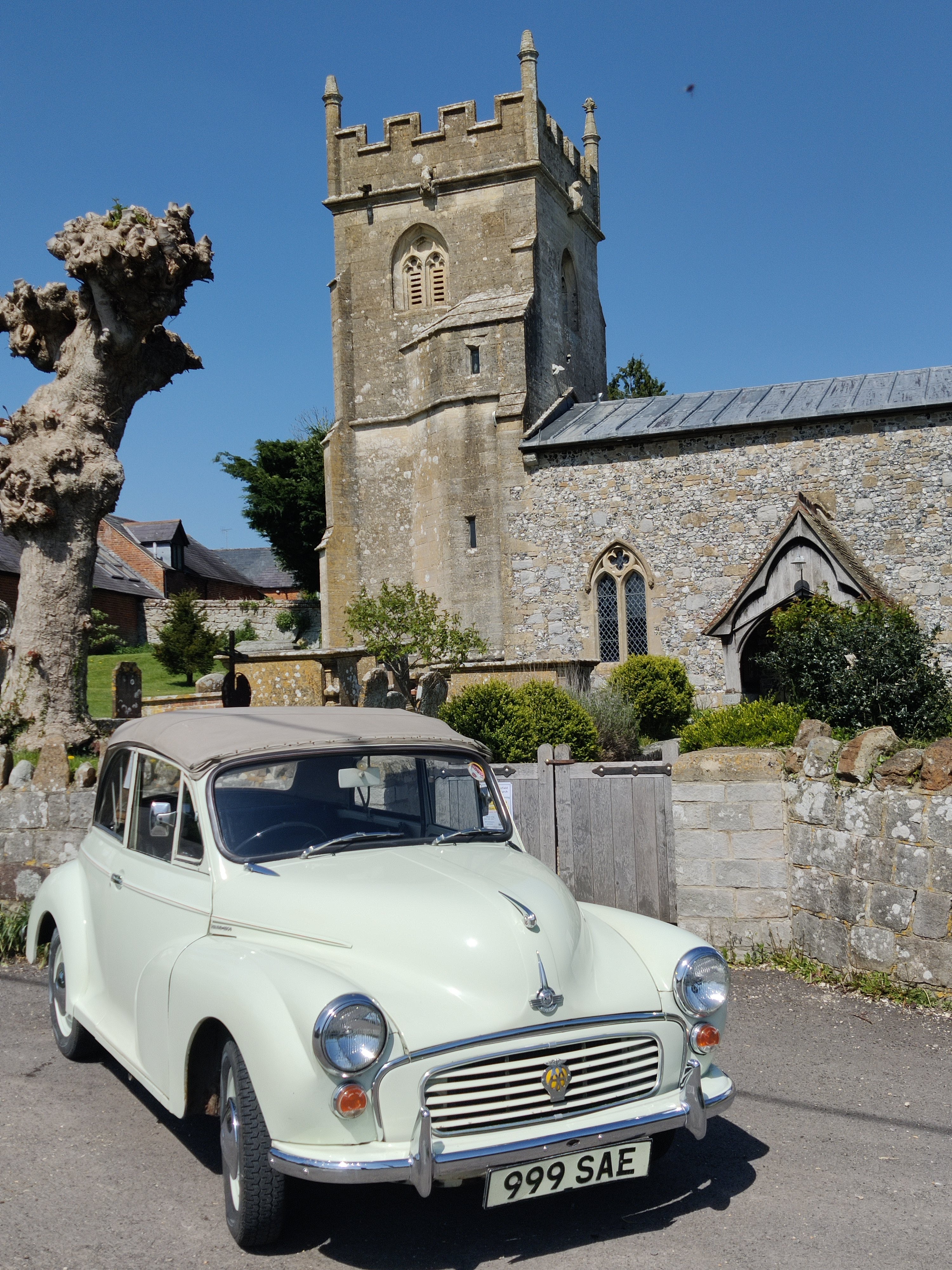 Annie the Morris Minor